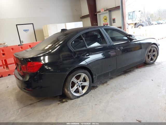 2015 BMW 328I WBA3B3G5XFNR87841 Photo 3