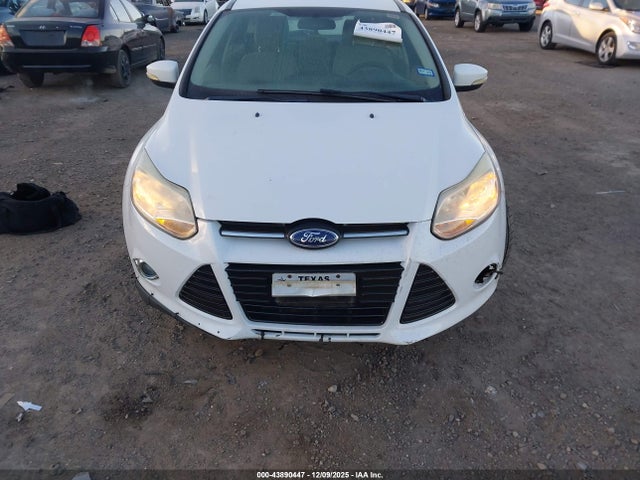 2012 Ford Focus Sel მანქანა იყიდება აუქციონზე, vin: 1FAHP3M28CL358502, აუქციონის ნომერი: 43890447