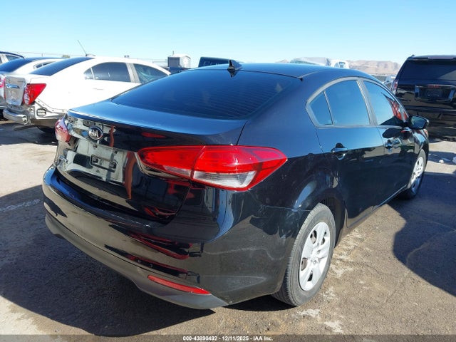 3KPFK4A75HE046885 KIA FORTE LX