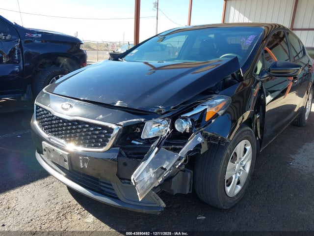 3KPFK4A75HE046885 KIA FORTE LX