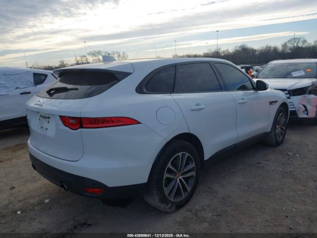 2017 JAGUAR F-PACE SADCJ2BV2HA054554 Photo 3