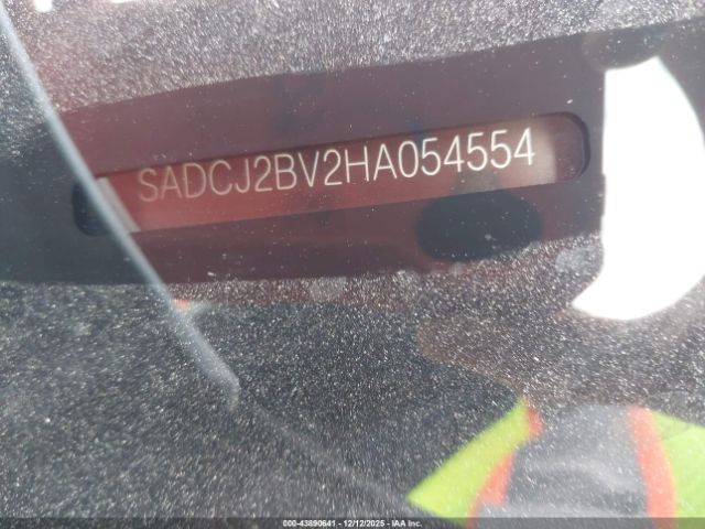 2017 JAGUAR F-PACE SADCJ2BV2HA054554 Photo 8