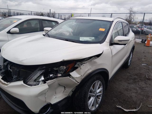 2018 NISSAN ROGUE SPORT JN1BJ1CP7JW109576 Photo 1
