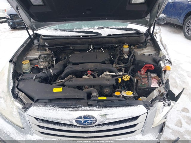 43890690 :رقم المزاد ، 4S4BRCKC9B3439802 vin ، 2011 Subaru Outback 2.5i Limited مزاد بيع