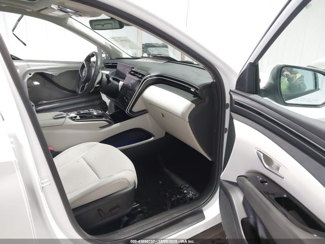 5NMJECAE4NH105701 Hyundai Tucson Limited