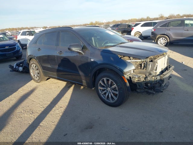 2019 CADILLAC XT4 1GYFZER43KF102132 Photo 0