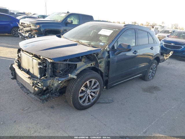 2019 CADILLAC XT4 1GYFZER43KF102132 Photo 1