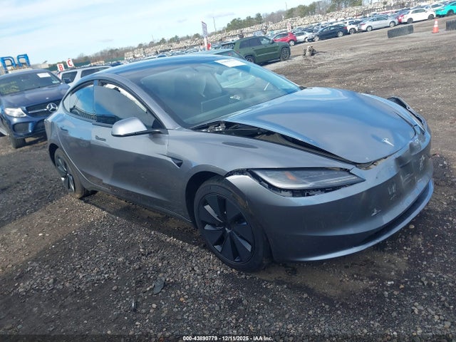 2025 TESLA MODEL 3 5YJ3E1EA5SF013191 Photo 0