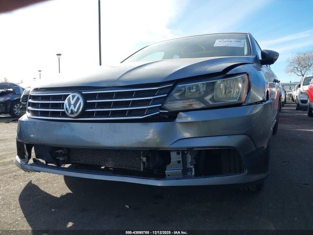 Продаж на аукціоні авто 2016 Volkswagen Passat 1.8t Se, vin: 1VWBT7A32GC049045, номер лоту: 43890788