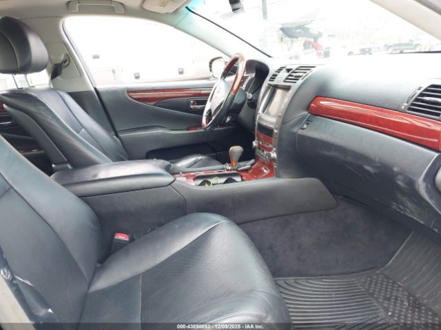 2008 LEXUS LS 460 JTHBL46F385061102 Photo 4