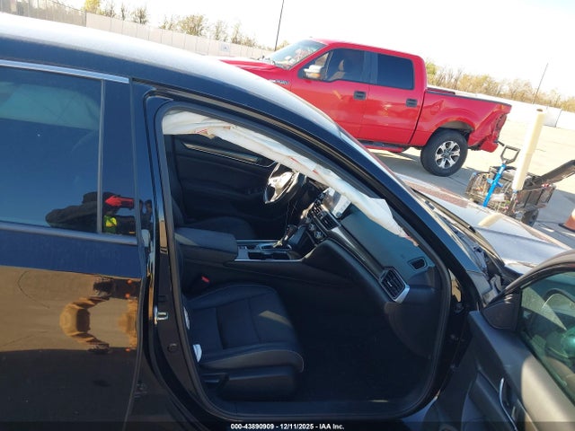 1HGCV1F39LA028546 Honda Accord Sport