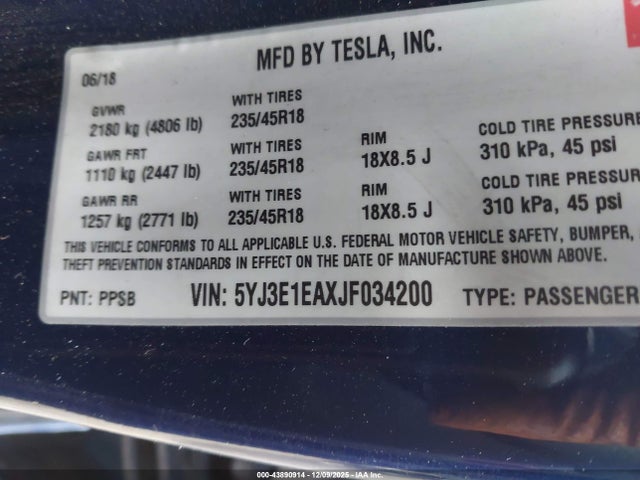 2018 TESLA MODEL 3 5YJ3E1EAXJF034200 Photo 8