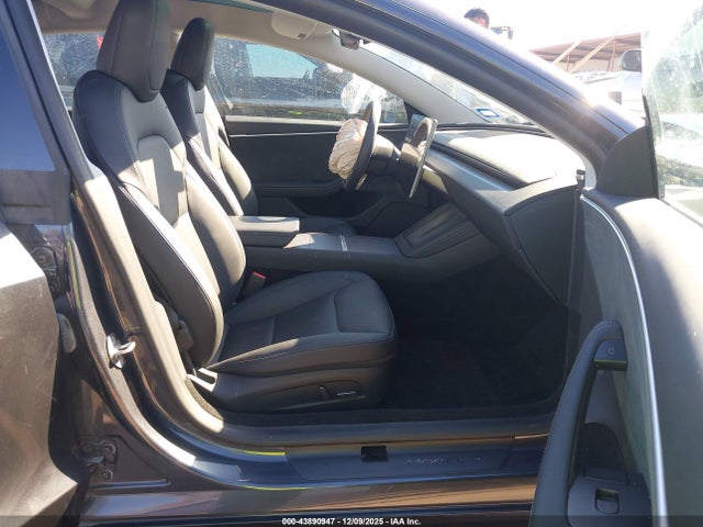 2024 TESLA MODEL 3 5YJ3E1EB5RF818806 Photo 4