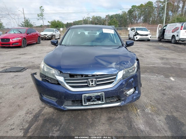 Auction sale of the 2015 Honda Accord Sport, vin: 1HGCR2F59FA241528, lot number: 43890962