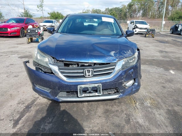 Продаж на аукціоні авто 2015 Honda Accord Sport, vin: 1HGCR2F59FA241528, номер лоту: 43890962