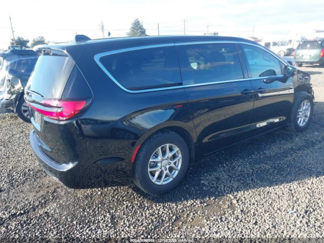 2025 CHRYSLER PACIFICA 2C4RC1BG5SR585469 Photo 3