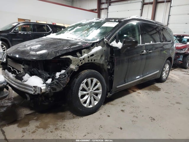 Aukcja sprzedaży 2019 Chrysler Pacifica Touring L, vin: 2C4RC1BG9KR704737, numer aukcji: 43890967