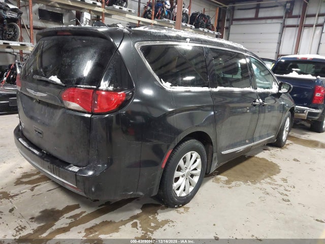 Aukcja sprzedaży 2019 Chrysler Pacifica Touring L, vin: 2C4RC1BG9KR704737, numer aukcji: 43890967