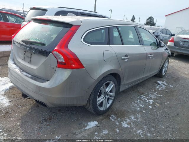 2015 VOLVO V60 YV140MEKXF1260633 Photo 3