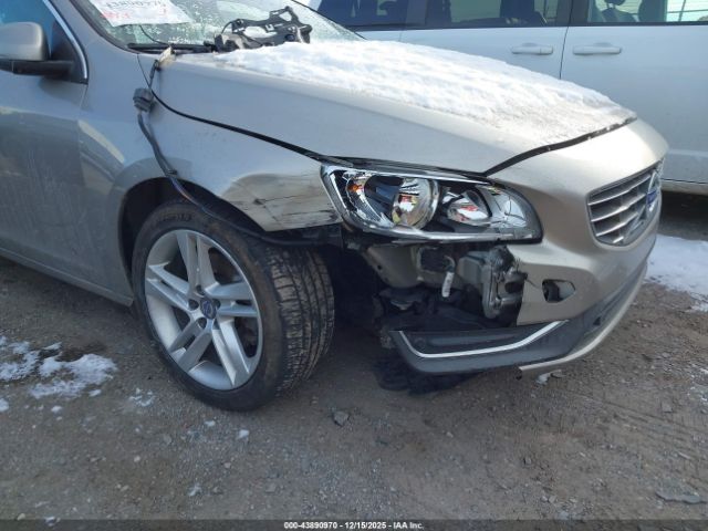 2015 VOLVO V60 YV140MEKXF1260633 Photo 5