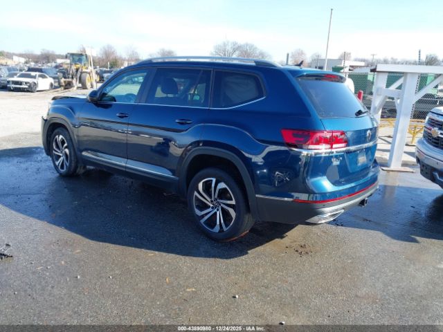 2022 VOLKSWAGEN ATLAS 1V2BR2CAXNC509029 Photo 2