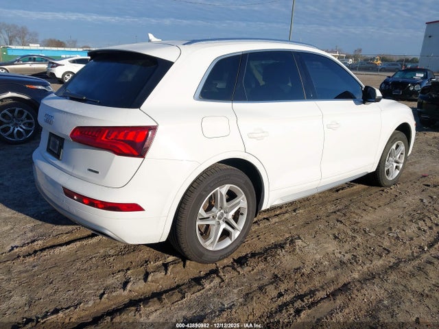 2019 AUDI Q5 WA1ANAFY7K2064160 Photo 3