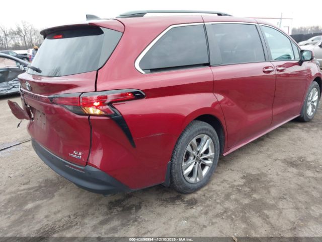 2022 TOYOTA SIENNA 5TDJSKFC4NS042252 Photo 3