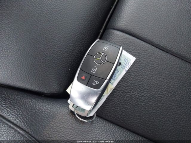 2021 MERCEDES-BENZ GLB 250 W1N4M4GB2MW092695 Photo 10