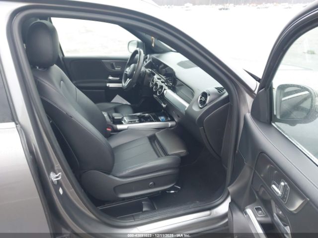 2021 MERCEDES-BENZ GLB 250 W1N4M4GB2MW092695 Photo 4