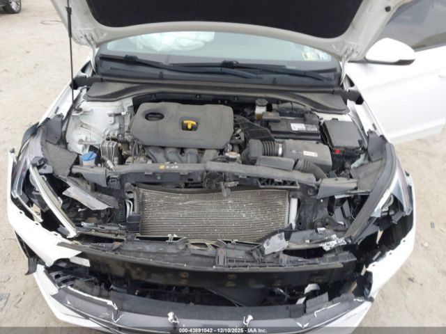 2019 HYUNDAI ELANTRA 5NPD84LF6KH474008 Photo 9