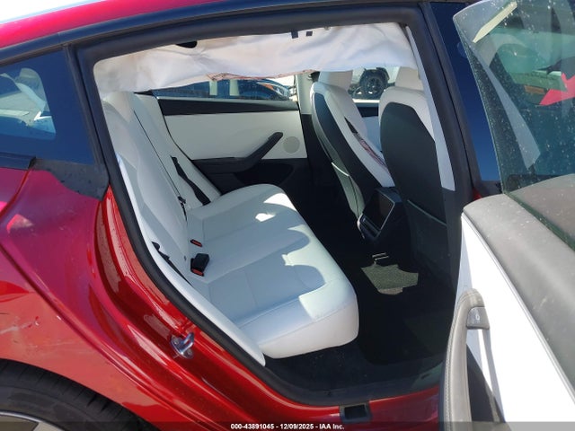 2025 TESLA MODEL 3 5YJ3E1EA8SF040711 Photo 7