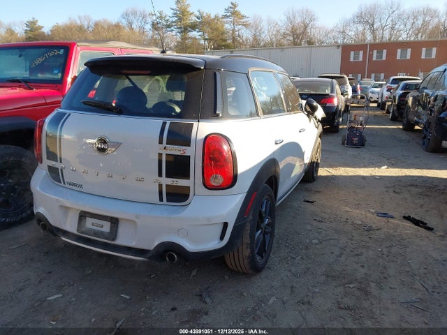 2016 MINI COUNTRYMAN WMWZC5C51GWU04254 Photo 3