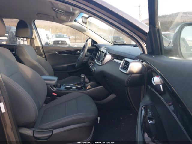 2019 KIA SORENTO 5XYPGDA30KG451663 Photo 4