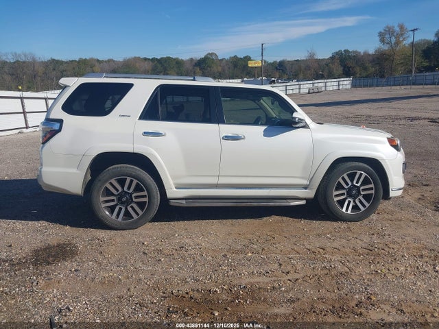 Продажа на аукционе авто 2014 Toyota 4runner Limited, vin: JTEZU5JR6E5065561, номер лота: 43891144