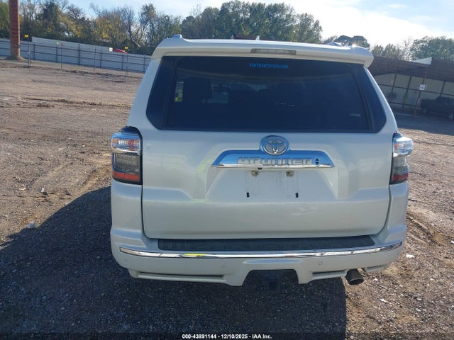 Продажа на аукционе авто 2014 Toyota 4runner Limited, vin: JTEZU5JR6E5065561, номер лота: 43891144