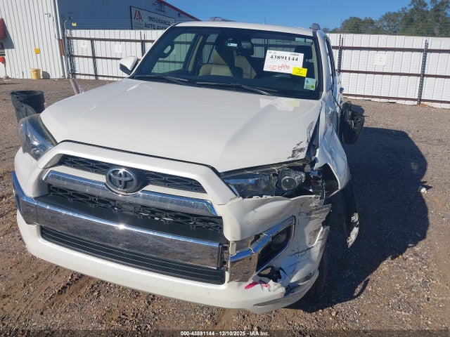 Продажа на аукционе авто 2014 Toyota 4runner Limited, vin: JTEZU5JR6E5065561, номер лота: 43891144
