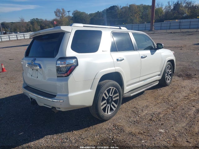 Продажа на аукционе авто 2014 Toyota 4runner Limited, vin: JTEZU5JR6E5065561, номер лота: 43891144