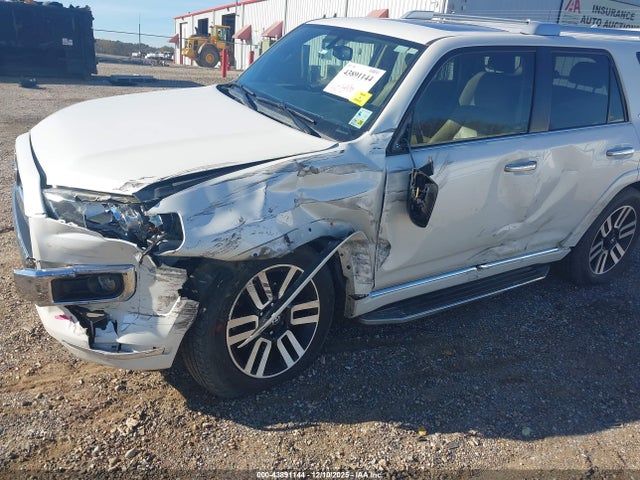 Продажа на аукционе авто 2014 Toyota 4runner Limited, vin: JTEZU5JR6E5065561, номер лота: 43891144