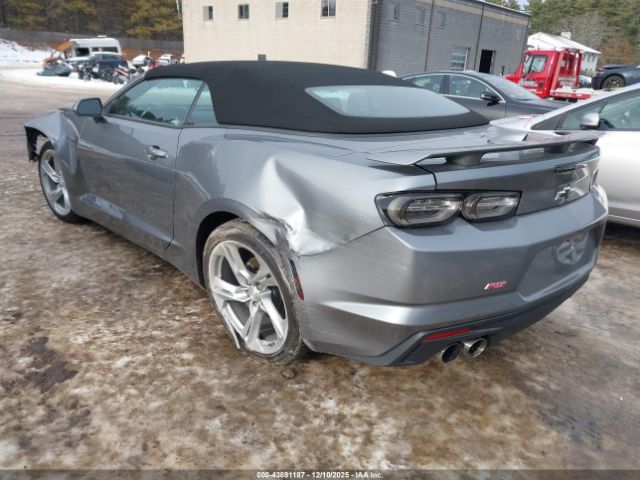 2022 CHEVROLET CAMARO 1G1FF3D70N0104862 Photo 2