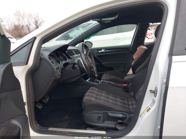 2016 VOLKSWAGEN GOLF GTI 3VW5T7AU5GM036584 Photo 4