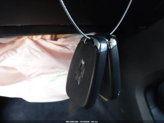 1G1FY6S04P4128093 Chevrolet Bolt Euv Fwd Lt