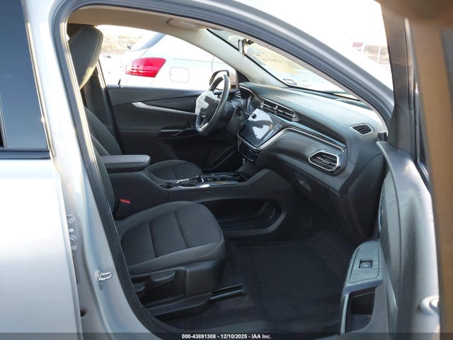 1G1FY6S04P4128093 Chevrolet Bolt Euv Fwd Lt