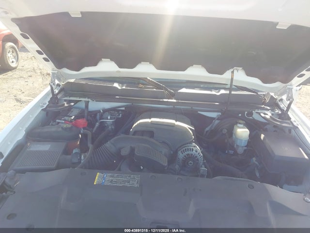 Продажа на аукционе авто 2011 Chevrolet Silverado 1500 Lt, vin: 3GCPKSE34BG123077, номер лота: 43891315