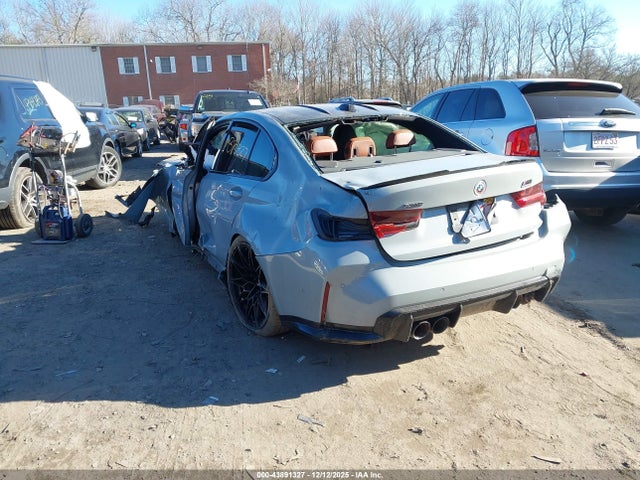 2023 BMW M3 WBS43AY09PFN58965 Photo 2