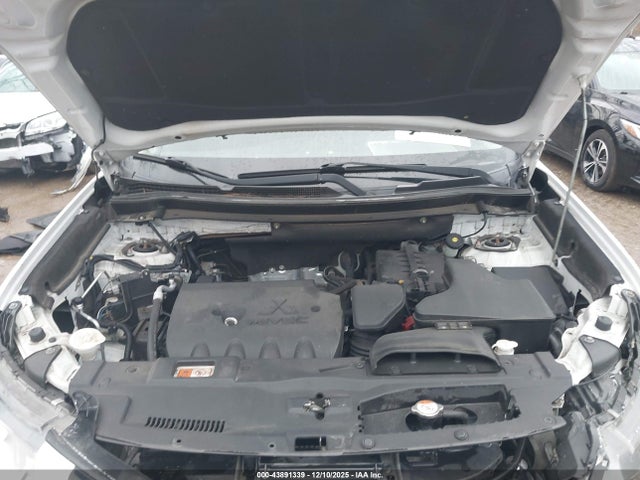 2018 MITSUBISHI OUTLANDER JA4AD2A36JZ068856 Photo 9