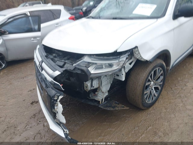 2018 MITSUBISHI OUTLANDER JA4AD2A36JZ068856 Photo 5
