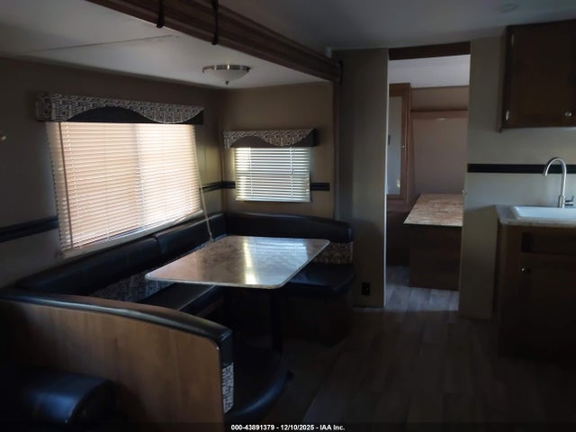 4YDT27927HH923218 Aspen Other