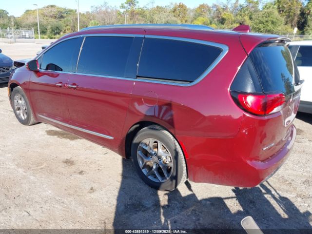 2018 CHRYSLER PACIFICA 2C4RC1GG3JR170903 Photo 2