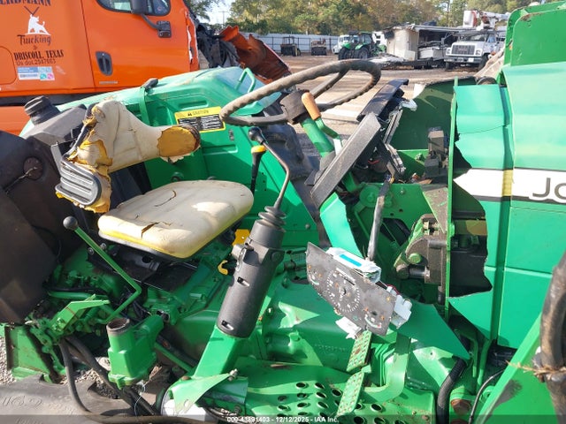43891403 :رقم المزاد ، PY5065U000477 vin ، 2010 John Deere 5065e Tractor مزاد بيع