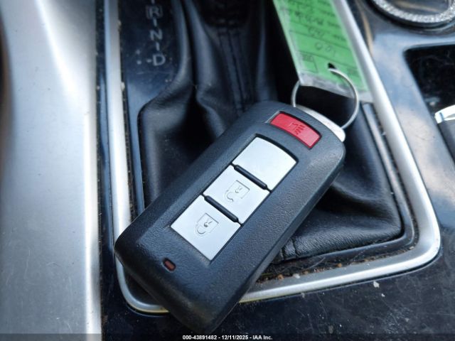 2022 MITSUBISHI ECLIPSE CROSS JA4ASWAA4NZ004641 Photo 10